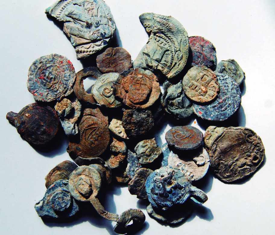 Lead seals for textiles